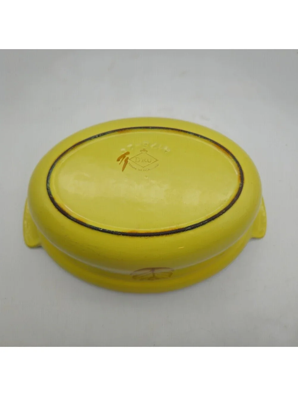 Dru Holland Yellow Tulip Enameled Cast Iron 2 Qt Dutch Oven
